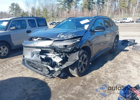 2024 Toyota Bz4X Xle из США, поврежденный, VIN JTMABACA5RA081013